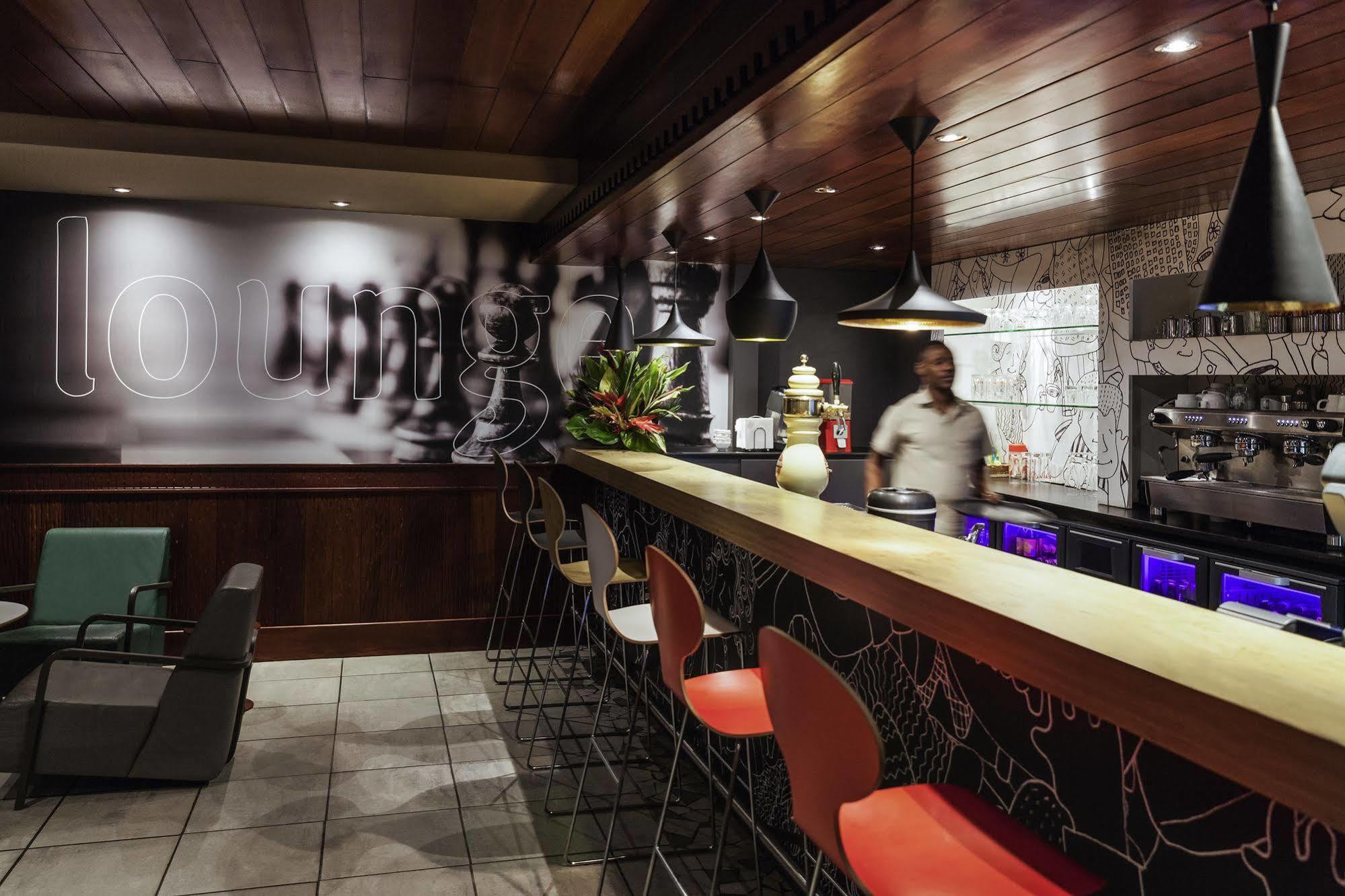 Ibis Douala Otel Dış mekan fotoğraf
